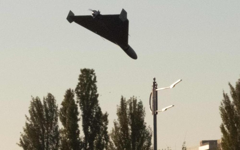 découvrez comment les drones influencent les manœuvres militaires russes : analyses, stratégies, innovations technologiques et enjeux de sécurité expliqués.