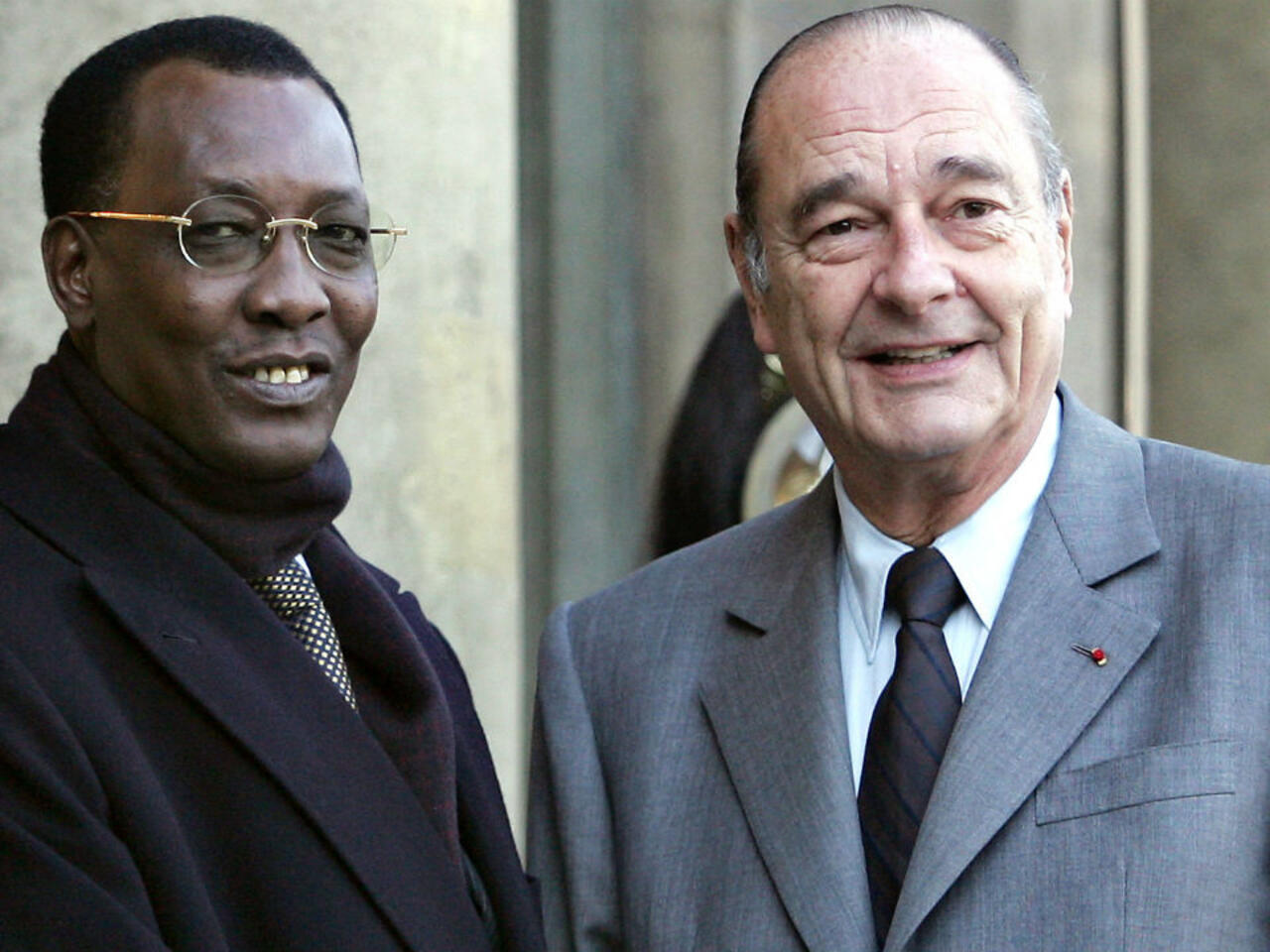 découvrez la vie et le parcours politique de jacques chirac, ancien président de la république française, figure majeure de la ve république et acteur influent de la scène internationale.