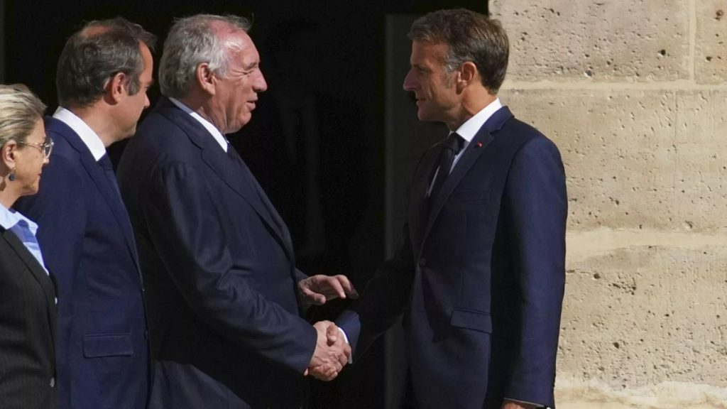 découvrez les choix cruciaux du président macron révélés le 8 octobre 2025, une date clé pour l’avenir politique et économique de la france. analyse et impacts des décisions à venir.