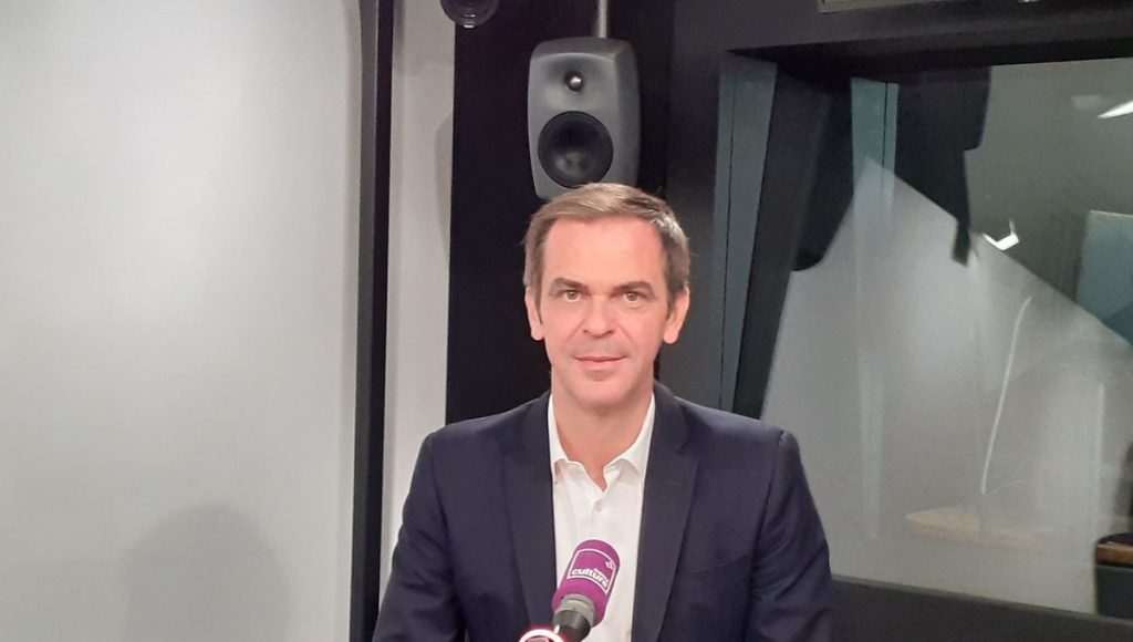 découvrez le parcours d’olivier véran, homme politique français, ancien ministre de la santé, et son rôle dans les grandes réformes et débats de la politique contemporaine en france.