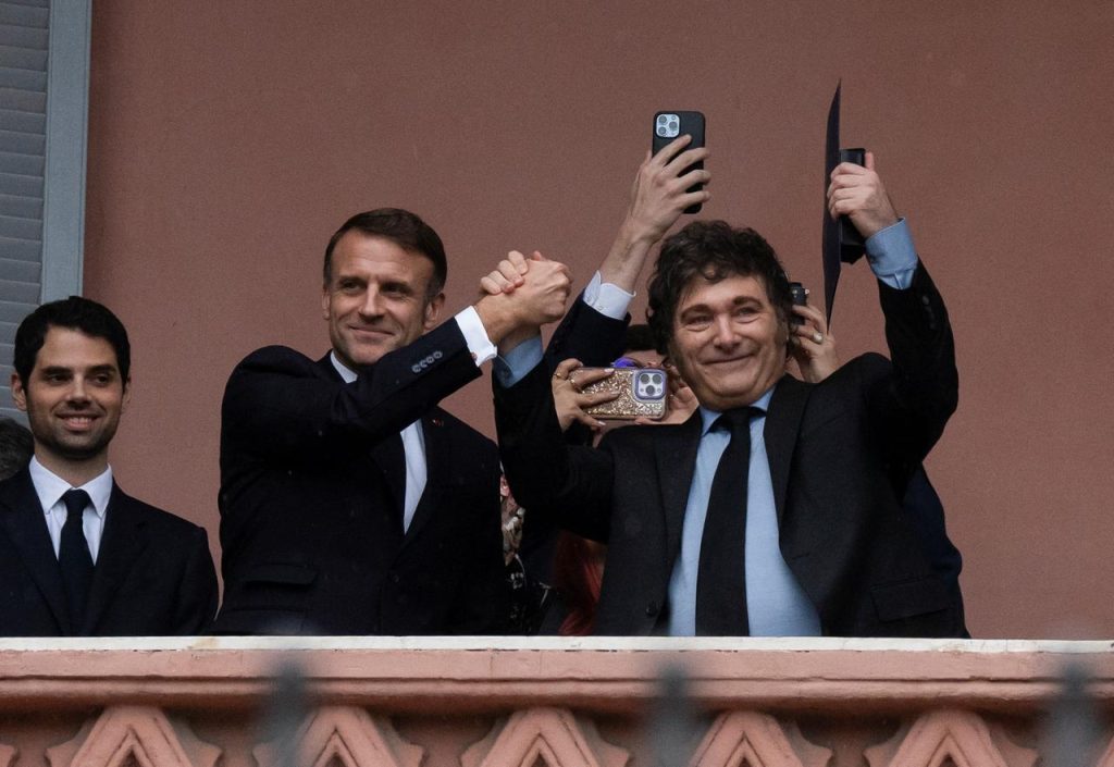 découvrez les dernières actualités du week-end sur macron, le sommet g20 et les interventions de kessaci. restez informé des événements clés et analyses.