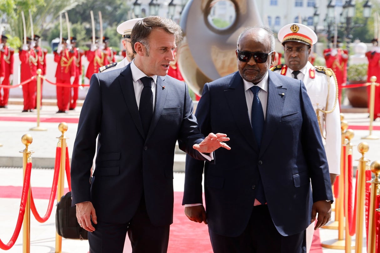découvrez les détails de l'arrivée d'emmanuel macron à l'île maurice ce vendredi, incluant son programme officiel et les enjeux de cette visite importante.