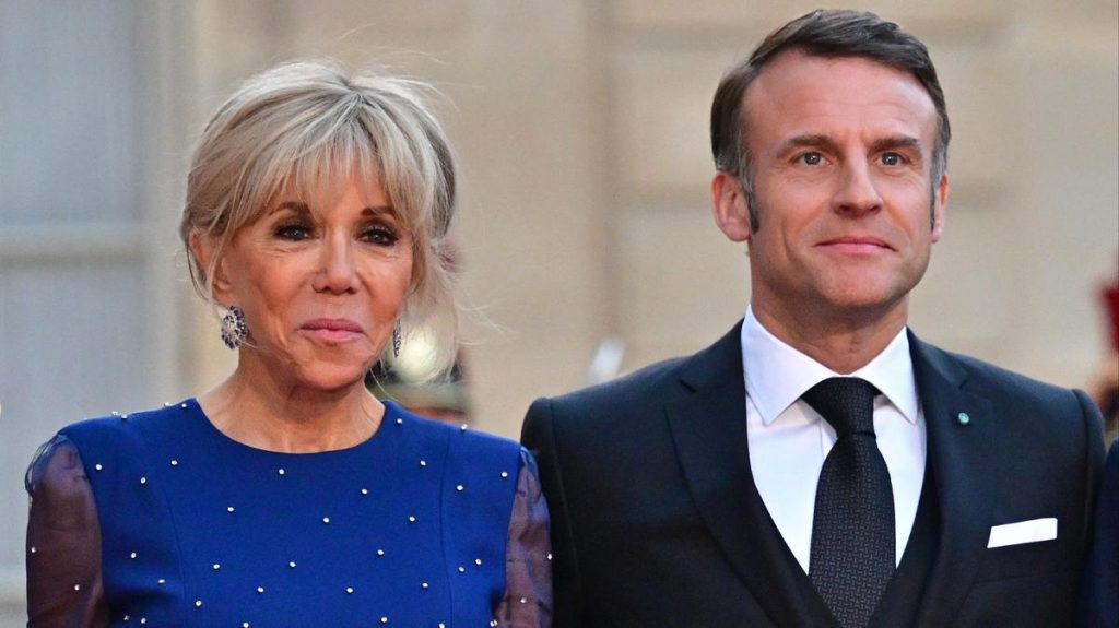 découvrez les détails de l'arrivée d'emmanuel macron à l'île maurice ce vendredi, incluant son programme officiel et les enjeux de cette visite diplomatique.