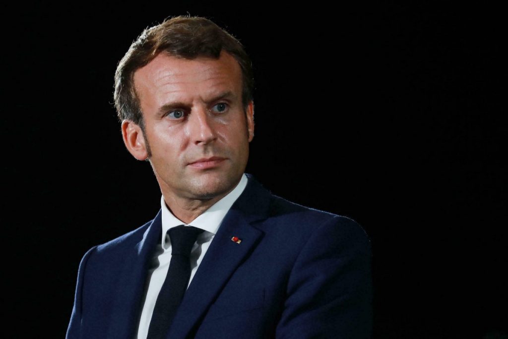 découvrez une analyse détaillée en infographies sur la question : emmanuel macron a-t-il quitté la france ? explorez les faits et les données pour mieux comprendre la situation.