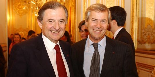 découvrez l'hommage émouvant de macron à claude bébéar, un visionnaire et homme généreux qui a marqué son époque par son engagement et son humanité.