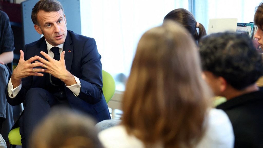découvrez les détails de la visite officielle du président macron à toulouse le 12 novembre, incluant le programme, les enjeux et les temps forts de cet événement majeur.
