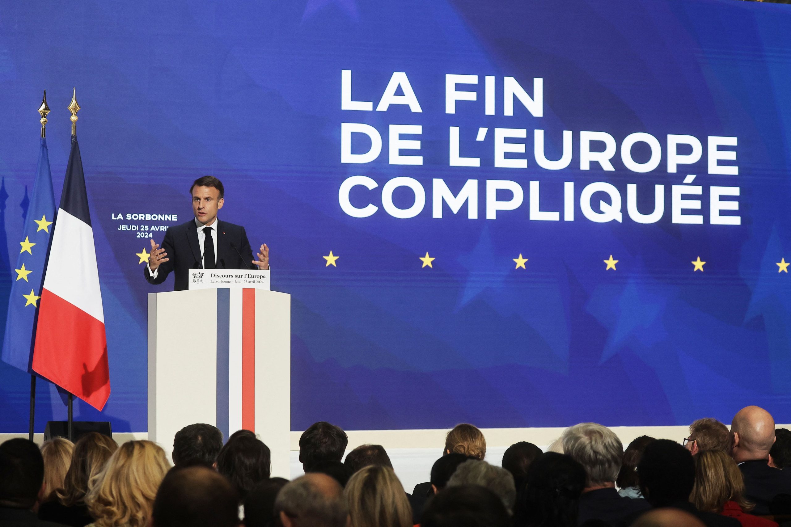 découvrez comment le soutien de macron à la liberté d'expression pourrait renforcer sa popularité auprès des citoyens français.