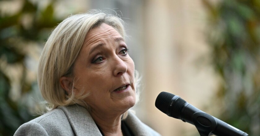 découvrez comment macron, le pen et lecornu préparent ensemble les enjeux politiques majeurs de 2032 et leur vision pour l'avenir de la france.