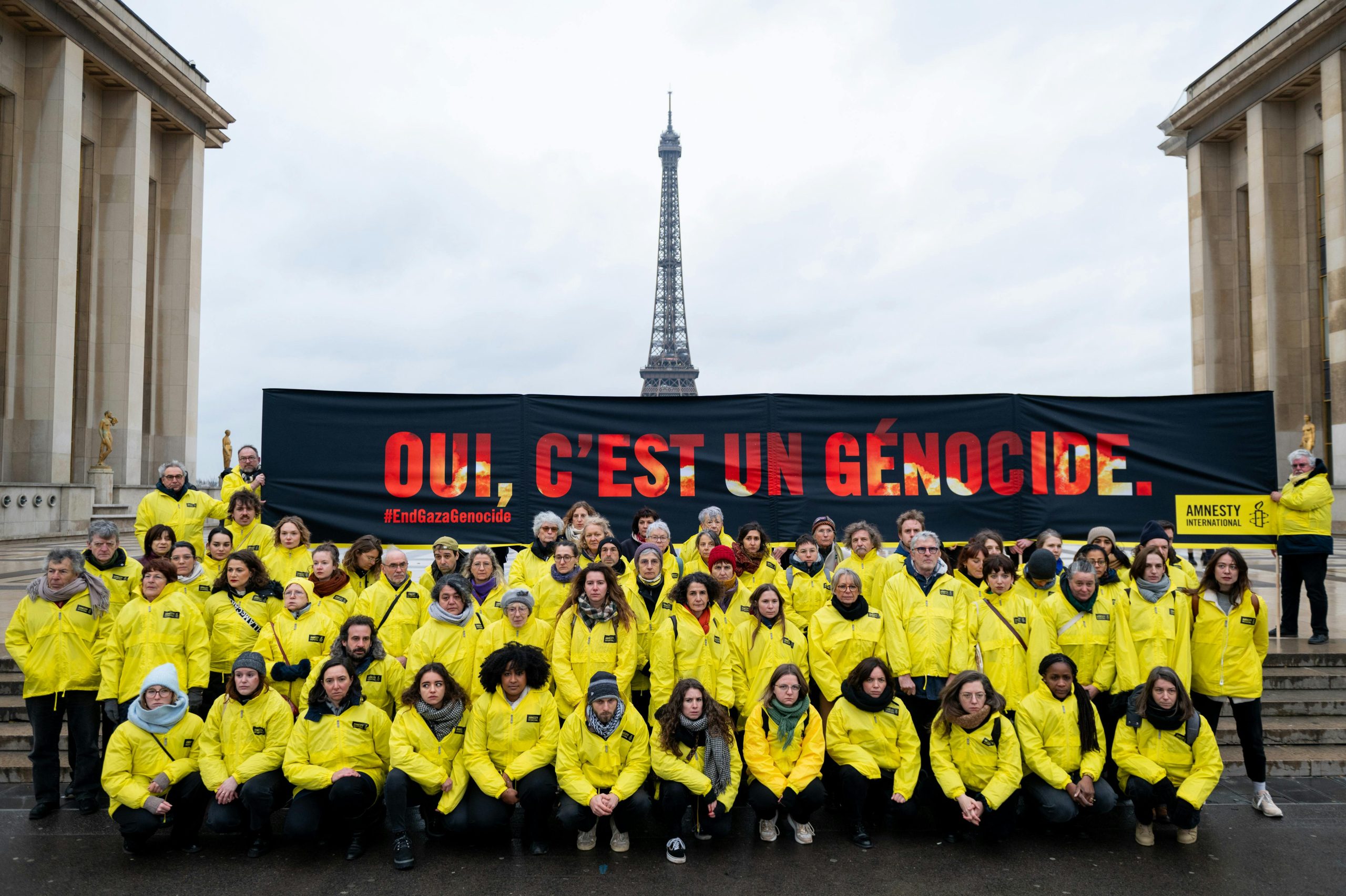 découvrez la position d'emmanuel macron sur les entreprises israéliennes et son point de vue concernant le conflit à gaza, analysant les enjeux politiques et économiques.
