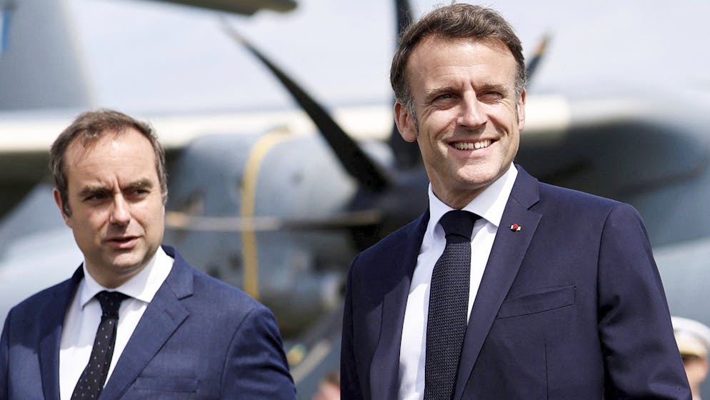 découvrez les raisons de la hausse de lecornu et comment emmanuel macron fait face à une crise majeure dans ce contexte politique et économique tendu.