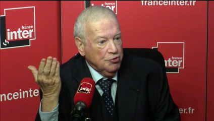 découvrez le portrait de michel charasse, un homme politique atypique au parcours unique, alliant engagement et originalité dans la vie publique française.