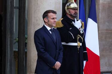 découvrez la nomination du nouveau directeur de cabinet d'emmanuel macron en maine-et-loire, ses missions et son rôle clé dans la région.