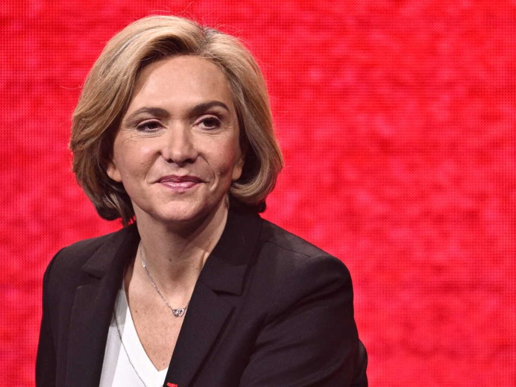 découvrez le parcours politique de valérie pécresse, ses engagements, ses mandats et son influence dans la vie politique française.