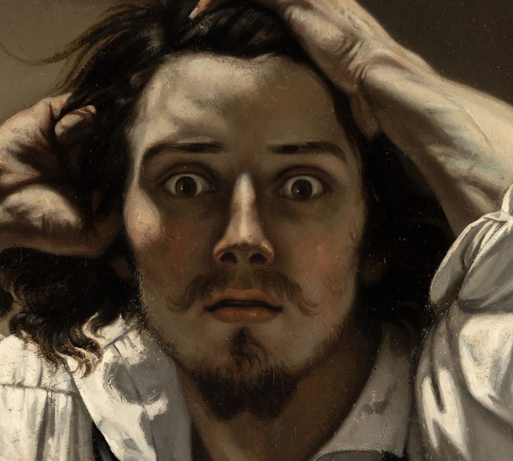 analyse de la critique du rassemblement national envers emmanuel macron concernant la vente du tableau de courbet.