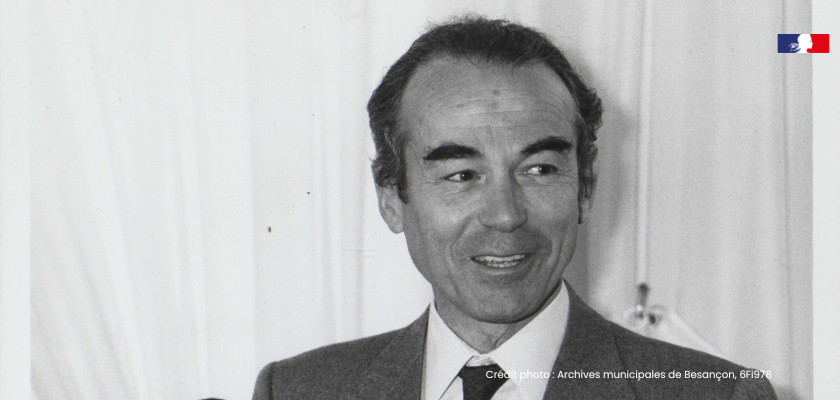 découvrez le parcours inspirant de robert badinter, éminent avocat et défenseur des droits de l’homme, engagé pour la justice et l’abolition de la peine de mort.