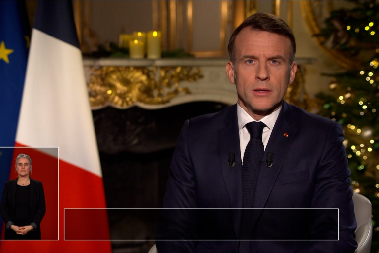 analyse approfondie du crépuscule du règne macron, explorant les défis, les évolutions politiques et les perspectives d'avenir en france.