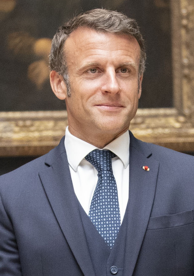 analyse approfondie de giesbert sur le bilan du quinquennat d'emmanuel macron, ses réussites et ses défis.