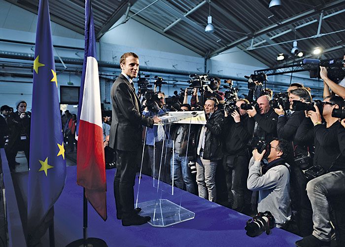 analyse des prises de position d'emmanuel macron face aux critiques visant la banque centrale européenne et leur impact sur la politique économique.
