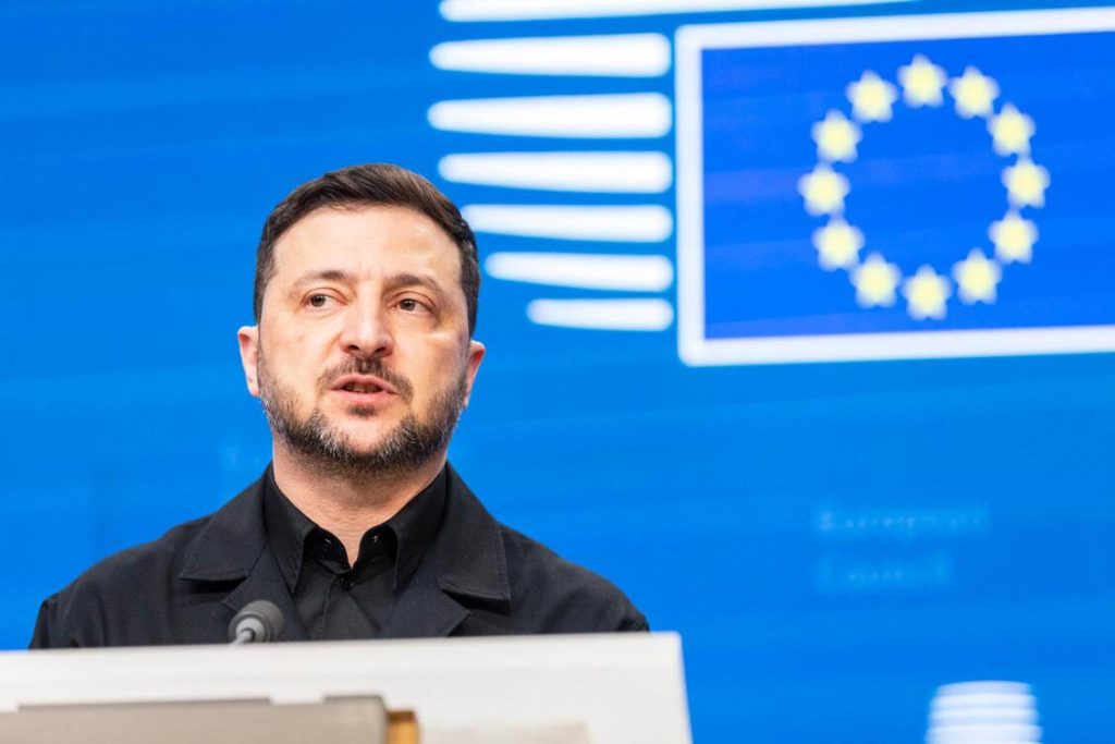 découvrez les conditions détaillées du prêt de 90 milliards d'euros accordé à l'ukraine par l'union européenne, incluant les modalités et engagements associés.